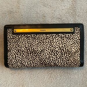 NWT Fossil Bifold Wallet